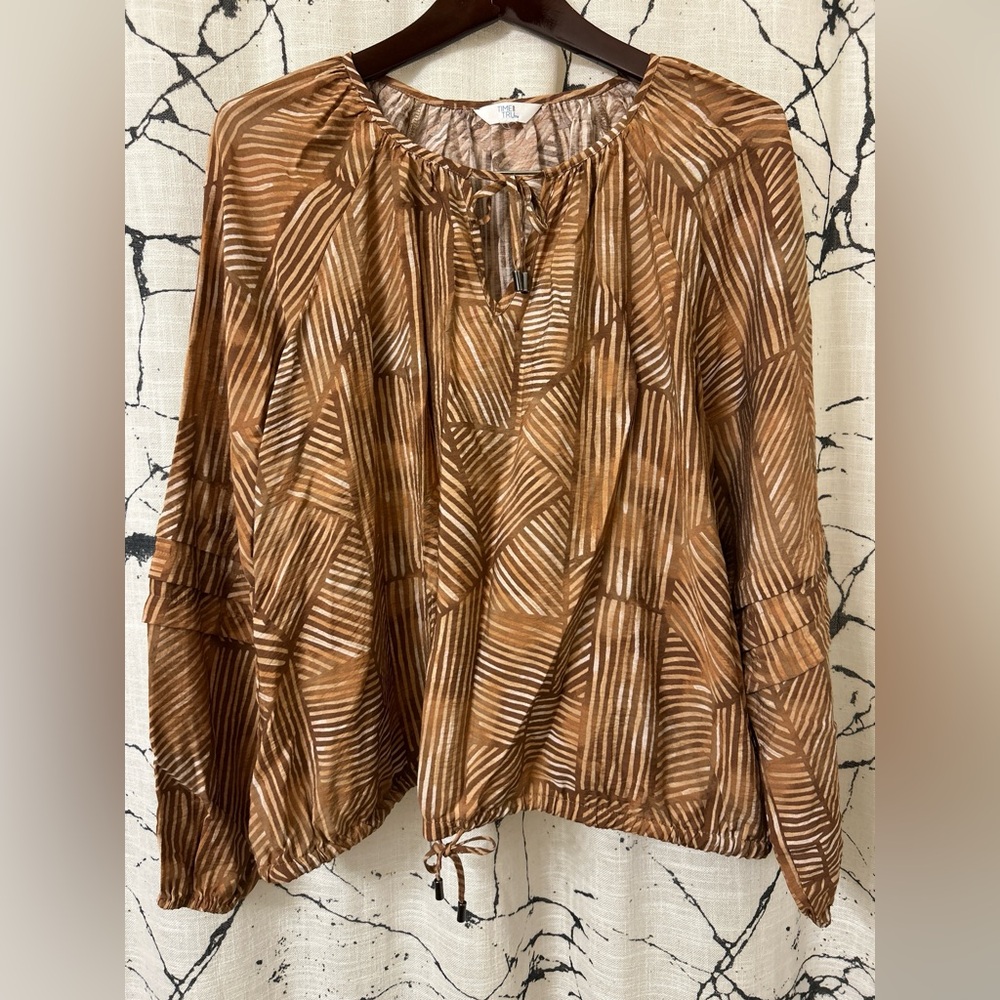 Time and Tru Brown Patterned Blouse